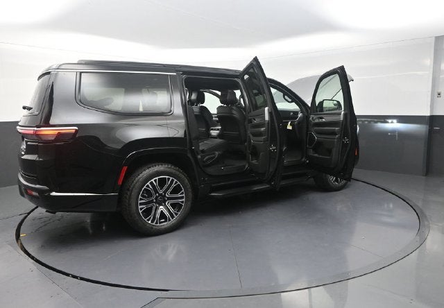 2026 Jeep Grand Wagoneer Base