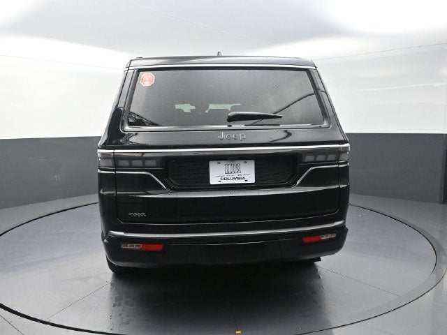 2026 Jeep Grand Wagoneer Base