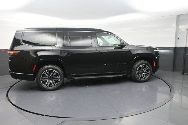 2026 Jeep Grand Wagoneer Base