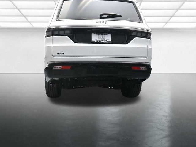 2026 Jeep Grand Wagoneer Base