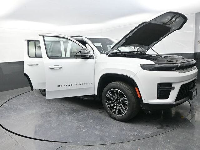 2026 Jeep Grand Wagoneer Base