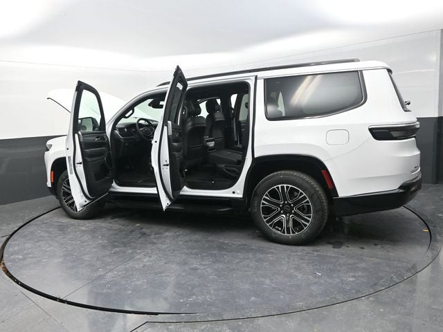 2026 Jeep Grand Wagoneer Base