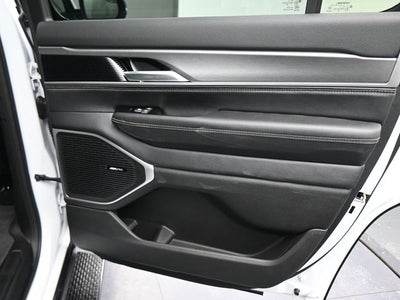 2026 Jeep Grand Wagoneer Base