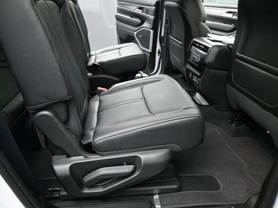 2026 Jeep Grand Wagoneer Base