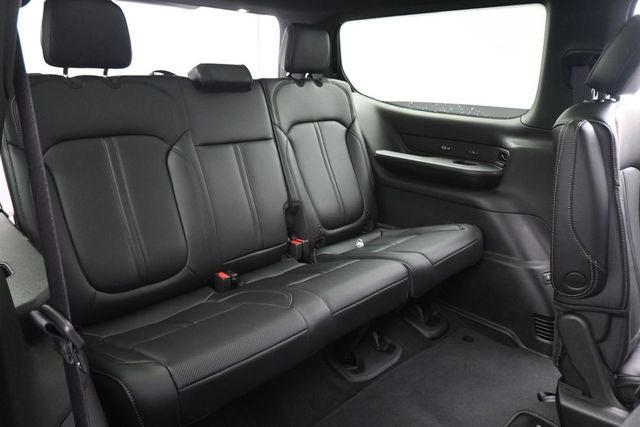 2026 Jeep Grand Wagoneer Base
