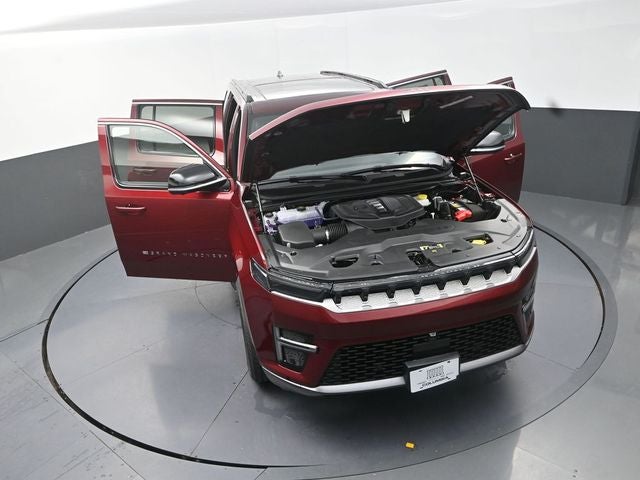 2026 Jeep Grand Wagoneer Base