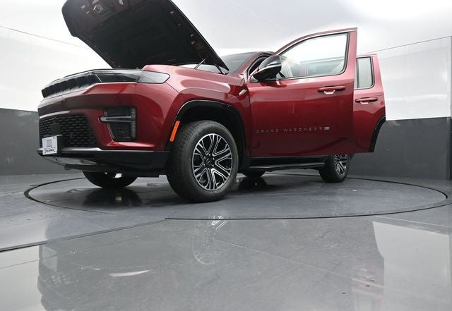 2026 Jeep Grand Wagoneer Base