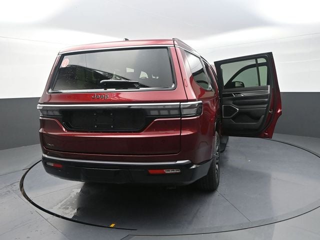 2026 Jeep Grand Wagoneer Base