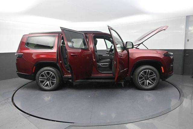 2026 Jeep Grand Wagoneer Base