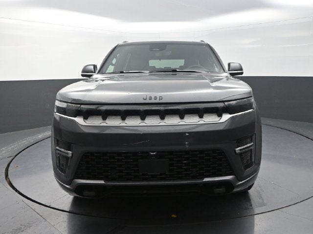 2027 Jeep Grand Wagoneer Base