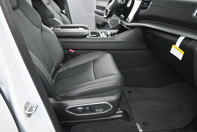 2026 Jeep Grand Wagoneer Upland