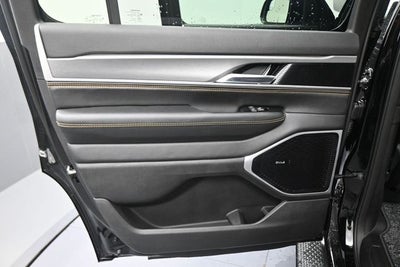 2026 Jeep Grand Wagoneer Base