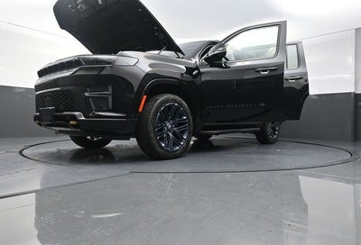 2026 Jeep Grand Wagoneer Base