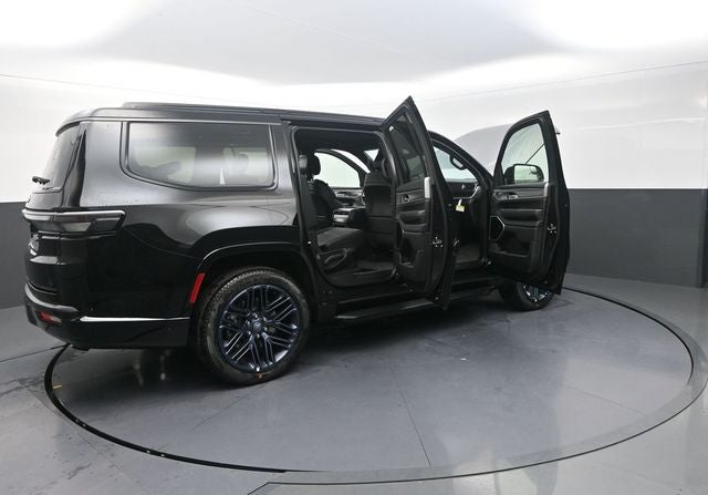 2026 Jeep Grand Wagoneer Base