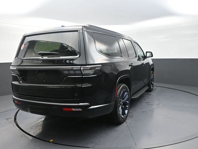 2026 Jeep Grand Wagoneer Base