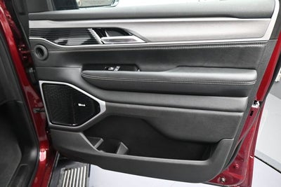 2026 Jeep Grand Wagoneer Limited Reserve