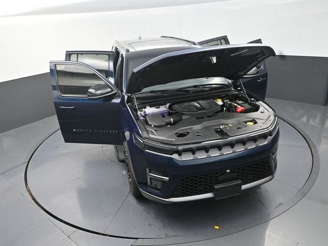 2026 Jeep Grand Wagoneer Limited Reserve