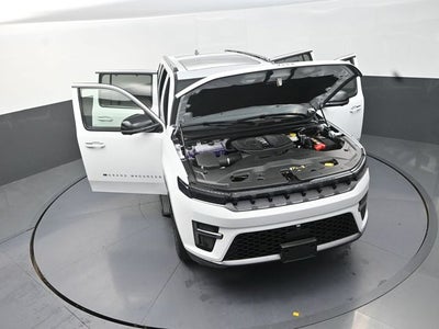 2026 Jeep Grand Wagoneer Limited Reserve