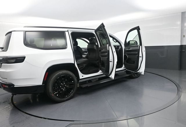 2026 Jeep Grand Wagoneer Limited Reserve
