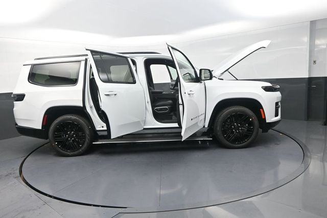 2026 Jeep Grand Wagoneer Limited Reserve