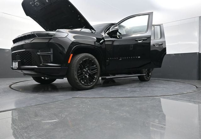 2026 Jeep Grand Wagoneer Limited Reserve