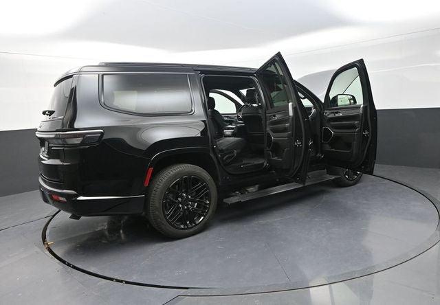 2026 Jeep Grand Wagoneer Limited Reserve