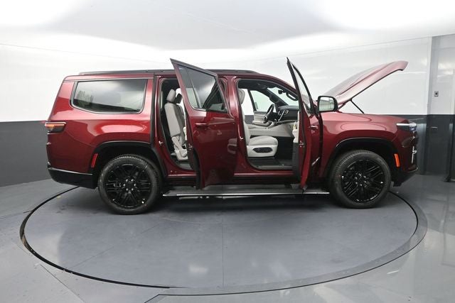 2026 Jeep Grand Wagoneer Limited Reserve