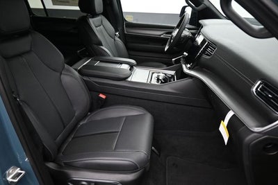 2026 Jeep Grand Wagoneer Limited Altitude