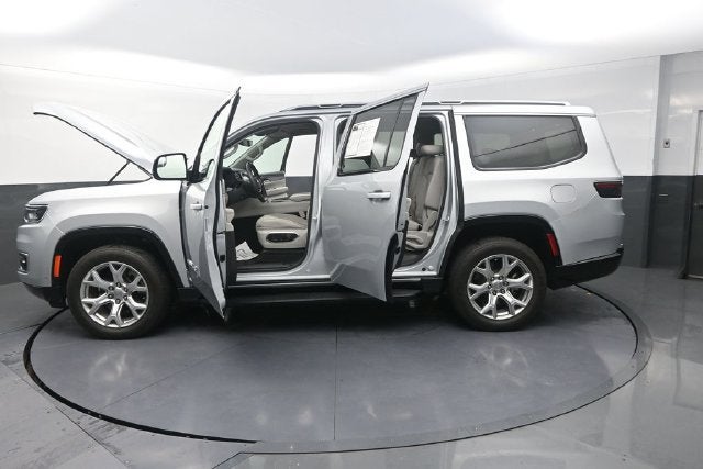 2022 Jeep Wagoneer Series II