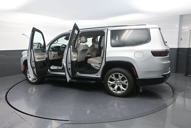 2022 Jeep Wagoneer Series II
