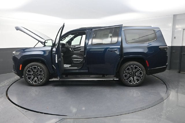 2027 Jeep Grand Wagoneer Base