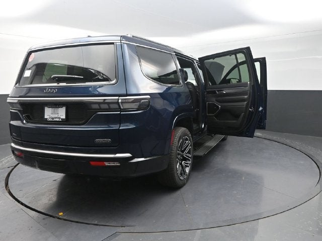 2027 Jeep Grand Wagoneer Base