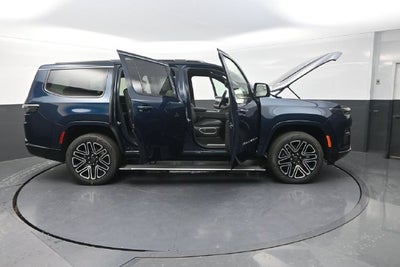 2027 Jeep Grand Wagoneer Base