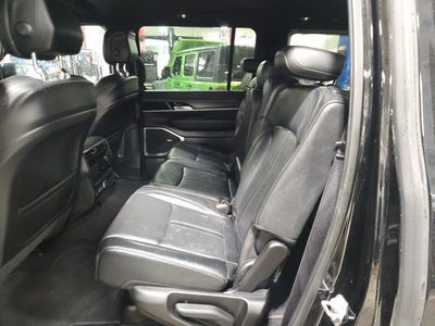 2023 Jeep Wagoneer Series III