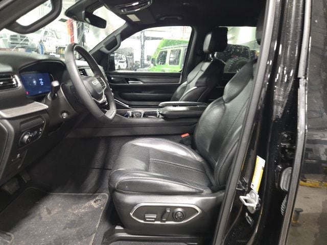 2023 Jeep Wagoneer Series III