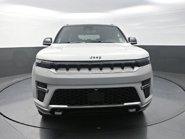 2027 Jeep Grand Wagoneer Base