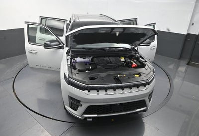 2027 Jeep Grand Wagoneer Base