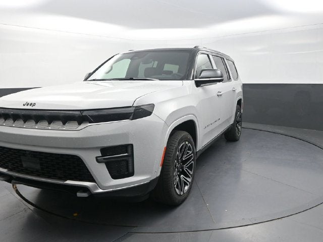 2027 Jeep Grand Wagoneer Base