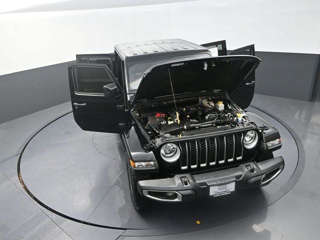 2022 Jeep Gladiator Overland