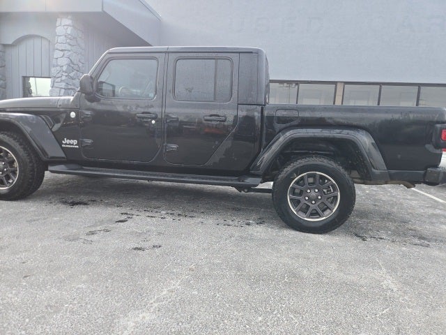 2022 Jeep Gladiator Overland