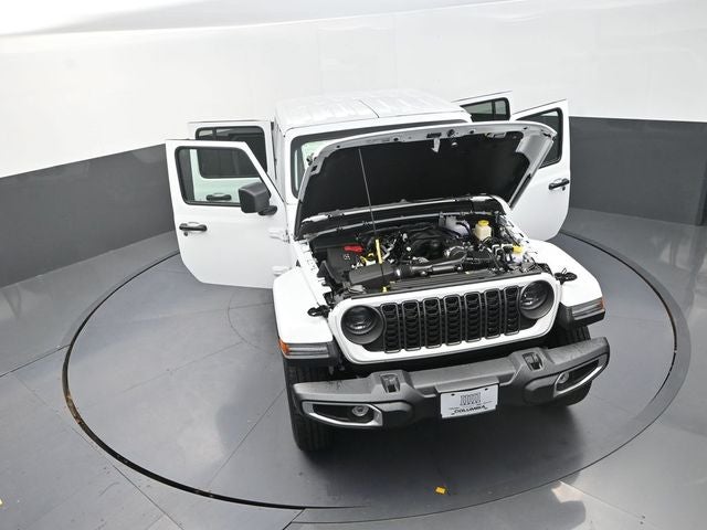 2026 Jeep Gladiator Sahara