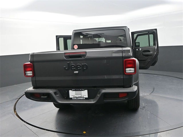 2025 Jeep Gladiator Sport S