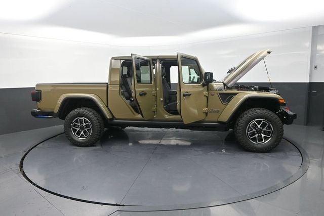 2026 Jeep Gladiator Shadow Ops