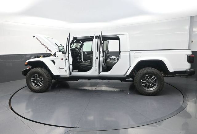 2026 Jeep Gladiator Mojave X