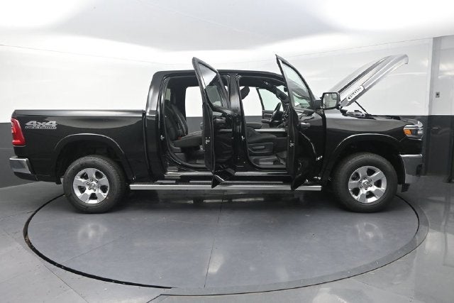 2027 RAM 1500 Big Horn/Lone Star