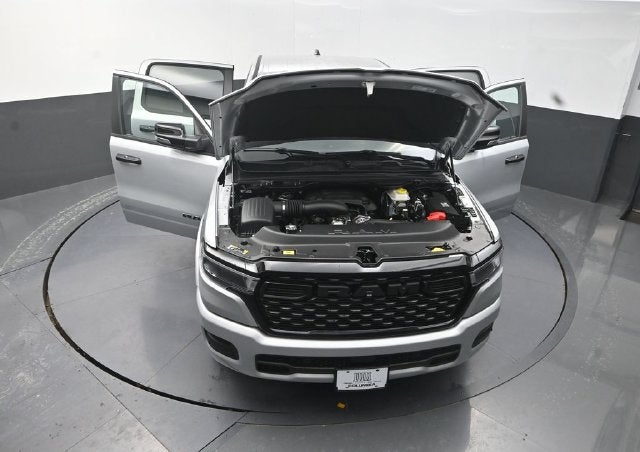 2027 RAM 1500 Big Horn/Lone Star