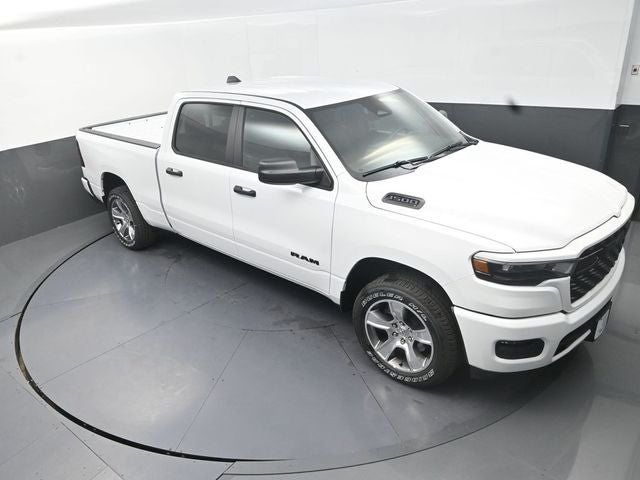 2026 RAM 1500 Express LONG BOX