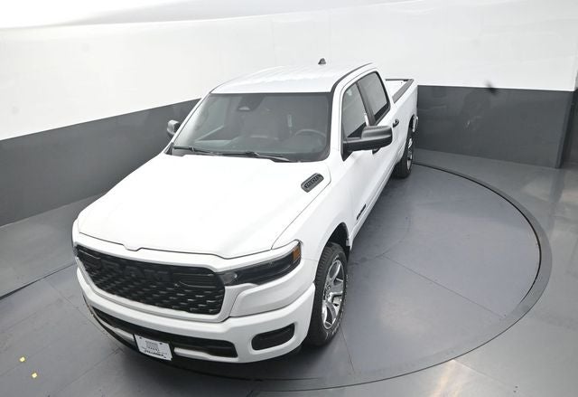 2026 RAM 1500 Express LONG BOX