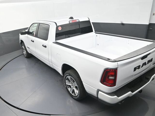 2026 RAM 1500 Express LONG BOX