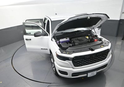 2026 RAM 1500 Express LONG BOX